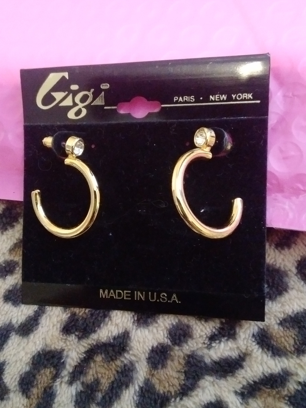 Vintage Jewelry GIGI New York Gold-Tone Open Hoop Earrings CZ Stud